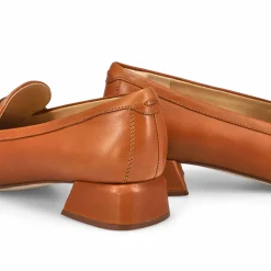 Clarks Daiss30 Trim Women New